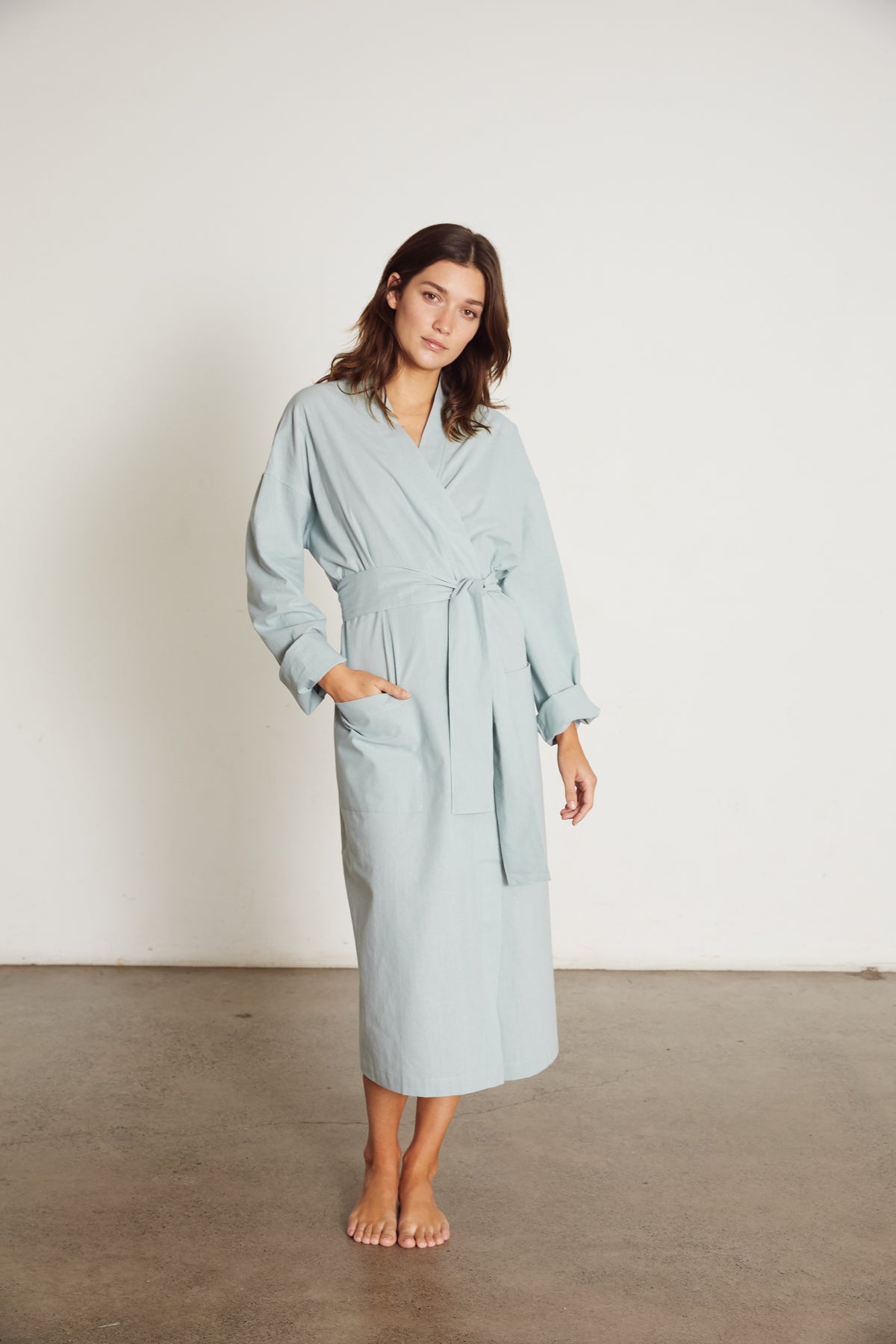 Everyone Robe, Lake