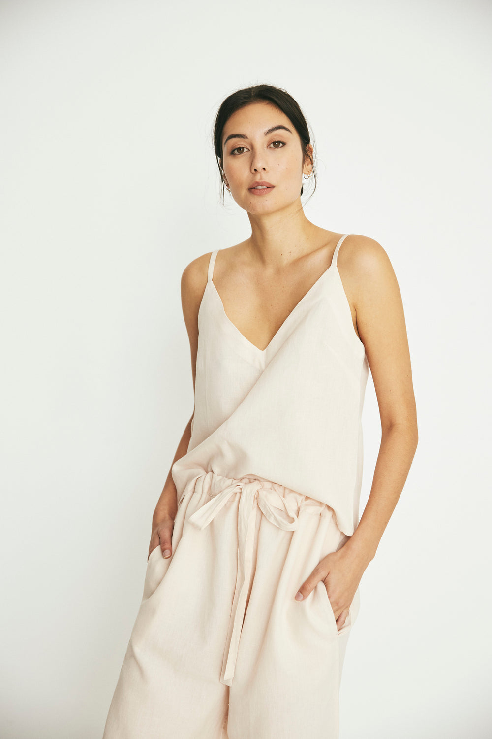 Paloma Set, Shell